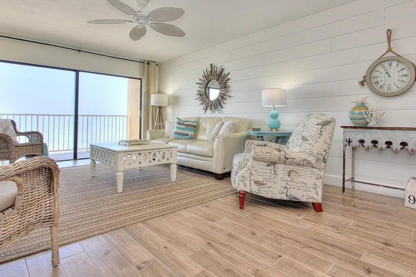 Extraordinary beachfront condo with Gulf view and - Image 1
