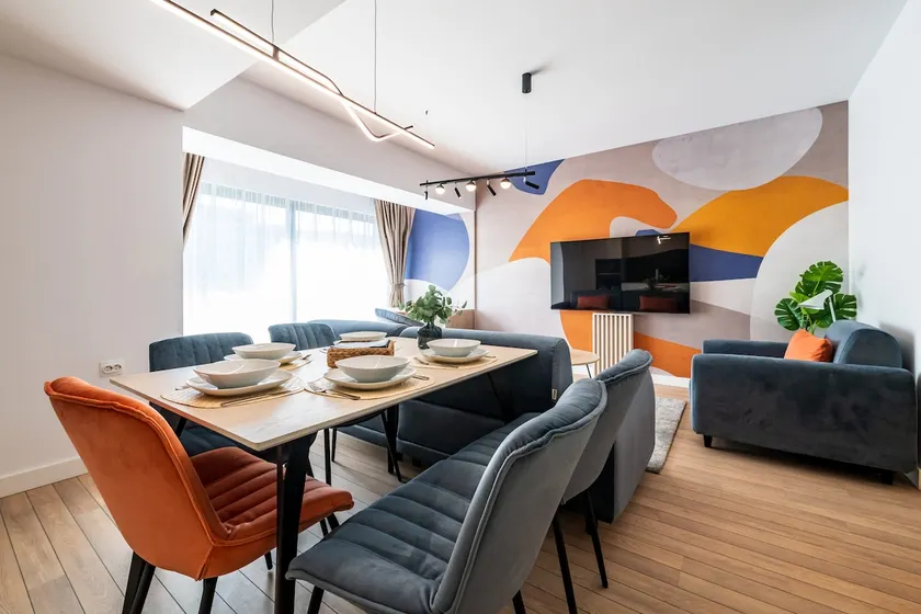 Urban Canvas Retreat - 2BR Apartment with Balcony - Image 1