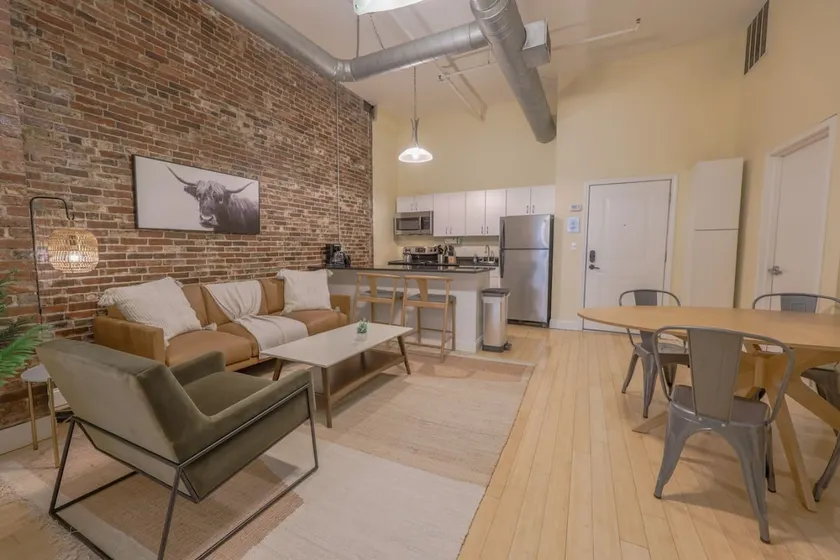 Stylish Exposed Brick 3 Bedroom - Image 1