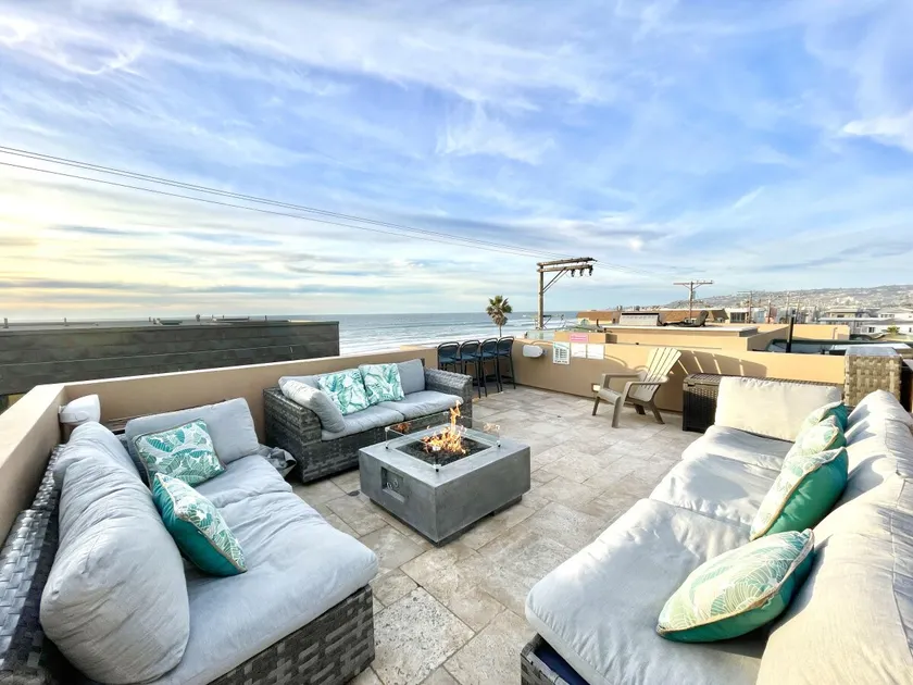 Breezy Balcon avec vue sur mer! - Image 1