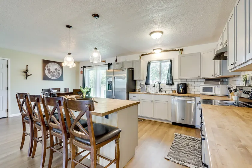 Ozark Getaway Near Roaring River & Fishing - Image 1