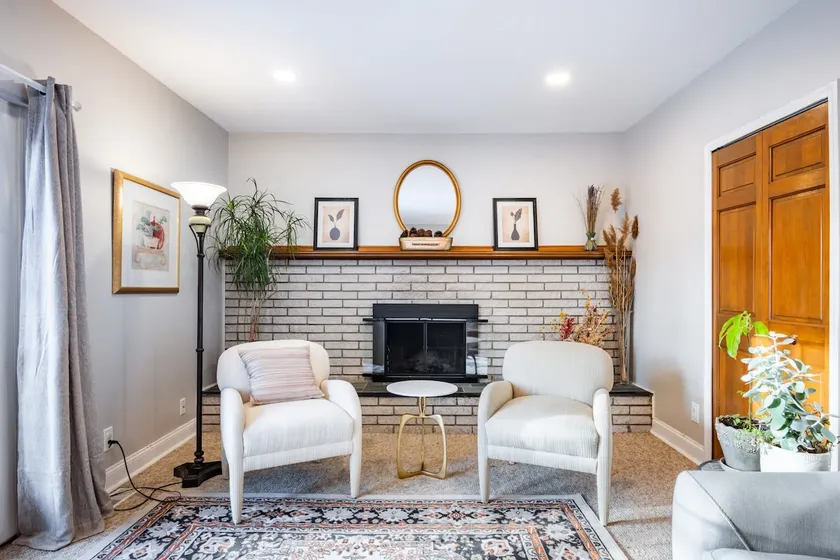 ‼️Lovely Ann Arbor Retreat Near Parks & Shops - Image 1