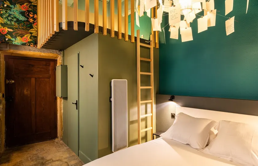 Charming studio in the heart of the 1st arrondissement authenticity and - Image 1
