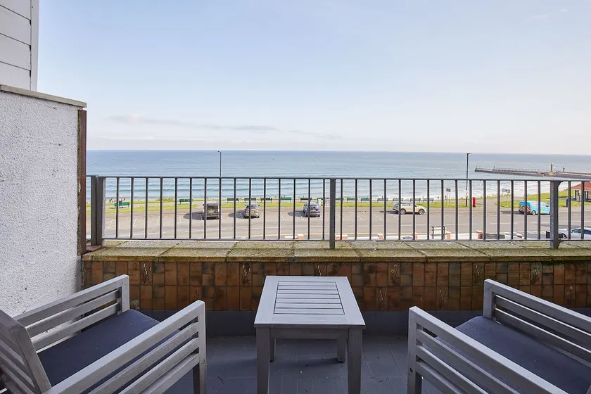 Host & Stay - Swift View - Image 1