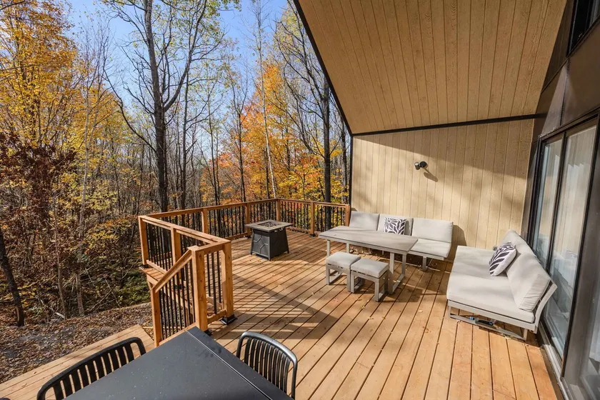 Onyx - Spa, Fire Pit and Forest View - Domaine du - Image 1