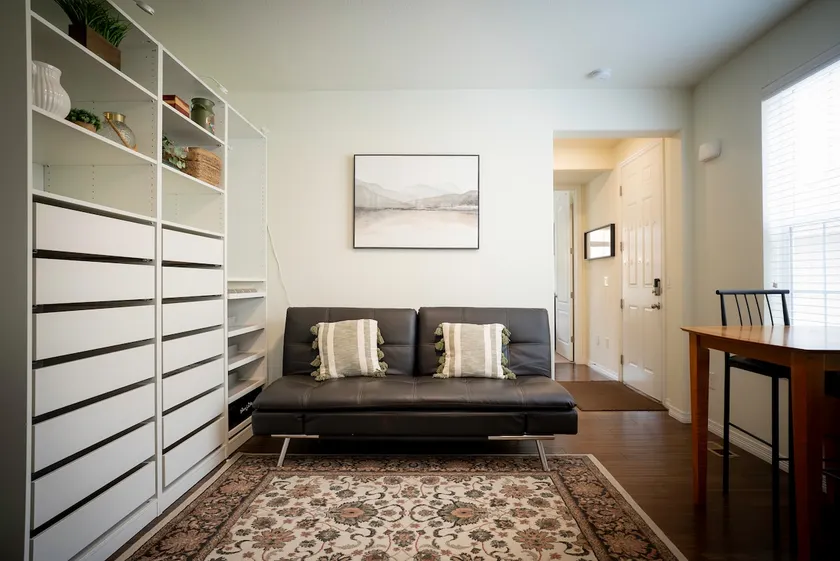 Stylish Retreat in Parker Near Hwy, Parks & Dining - Image 1