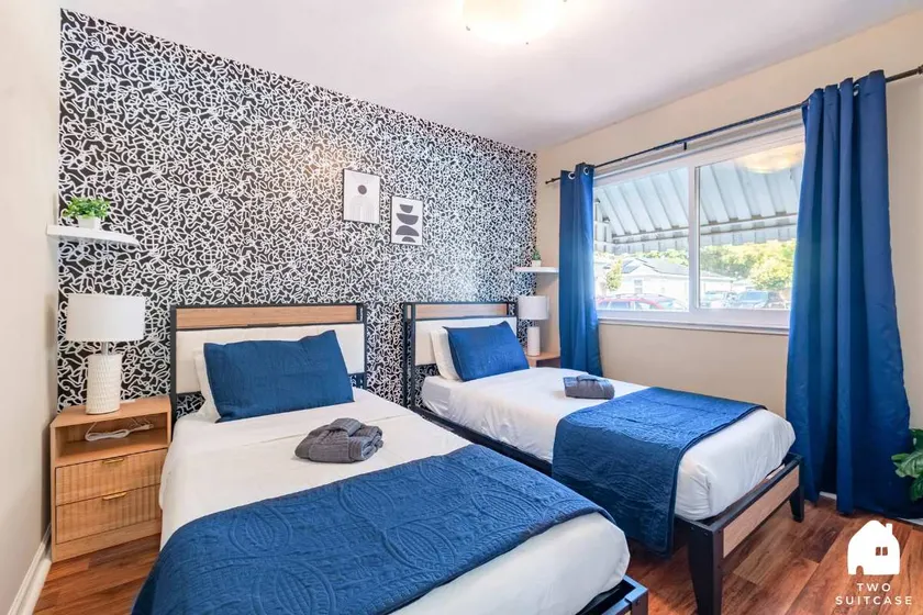New Modern 2BR Home | Near UC & Parks + Parking - Image 1
