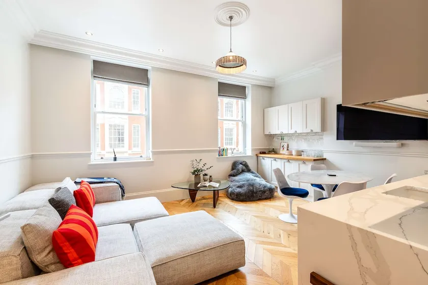 1BR luxury apartment in Covent Garden with a/c - Image 1