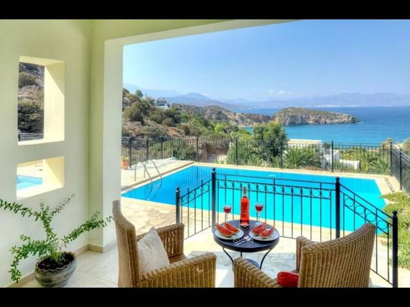 Villa Ares with private pool and a spectacular seaview 150m from the beach - Image 1
