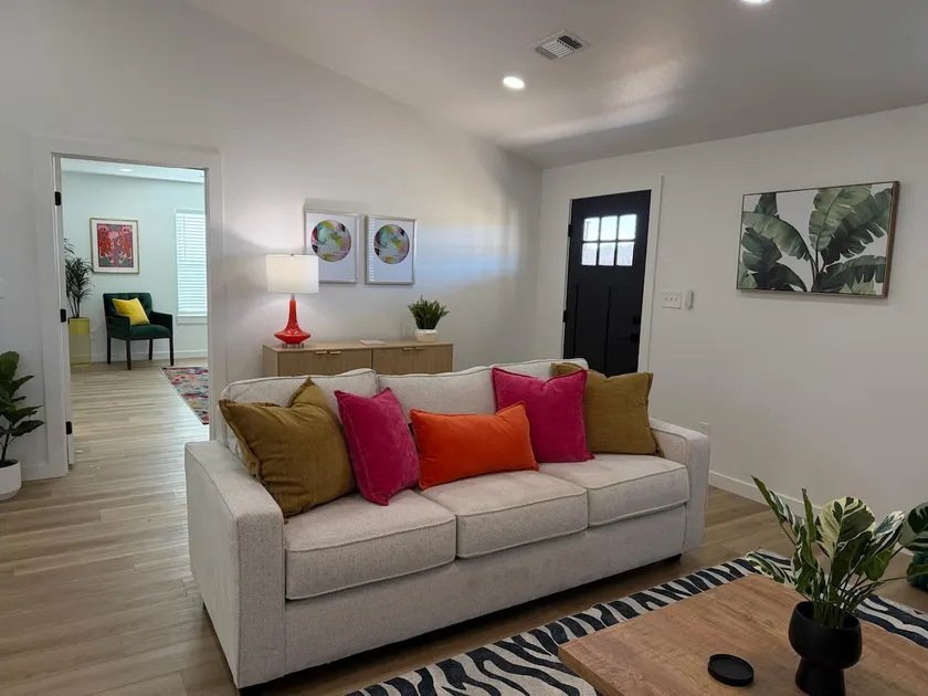Game Night Getaway - 3BR Near WinStar - Image 1