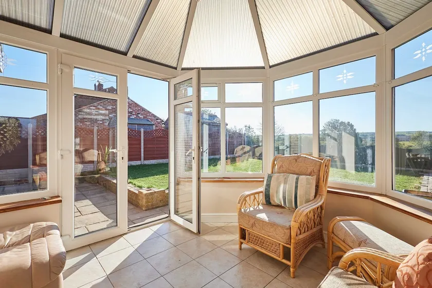 Host & Stay - Cherry Willows - Image 1