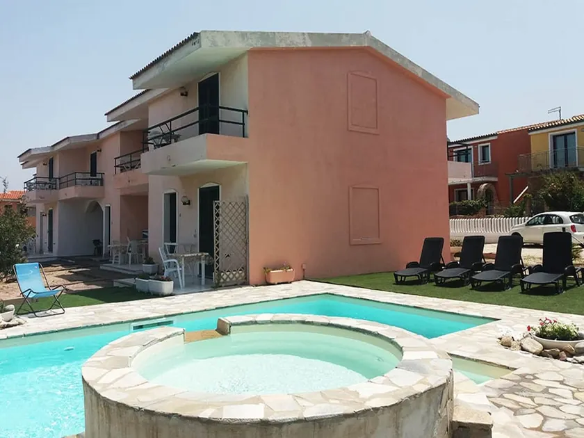 Apartment in Valledoria near the sea - Image 1