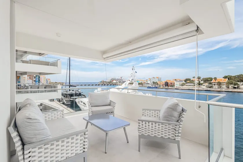 The Aurum Marina - Adults only - Image 1