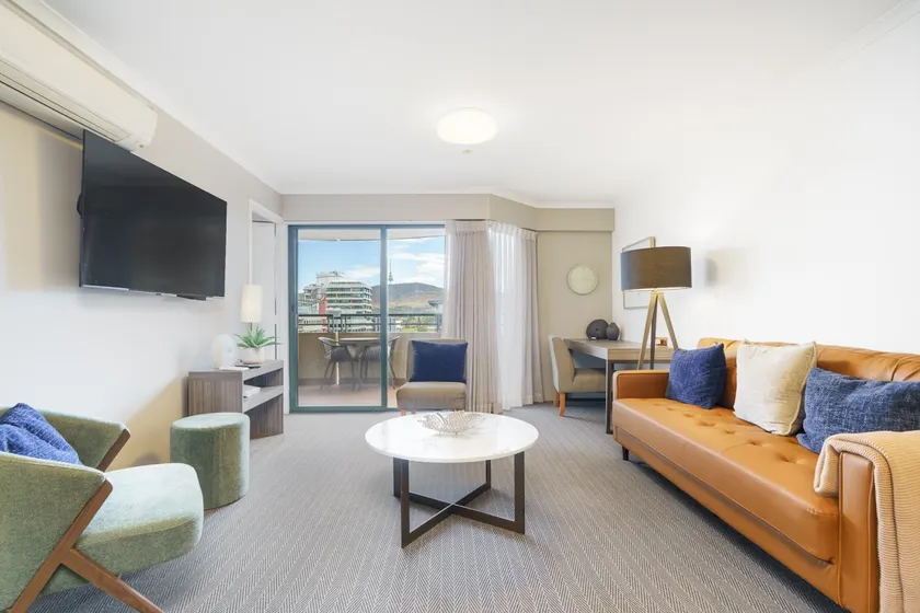 Central 2BR apartment, Hotel vibe, Walk everywhere - Hosted by Canstay - Image 1