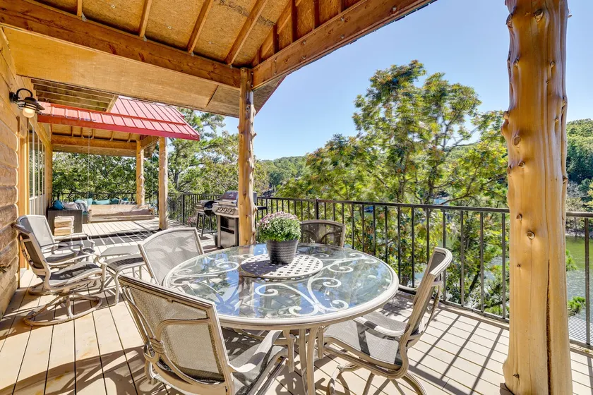 Grand Lake Waterfront Getaway w/ Boat Slip! - Image 1