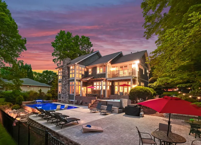 Boathouse Cove Pool & Hot Tub |Fire Pit |Dock - Image 1