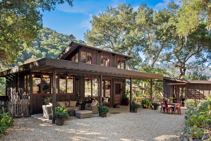 Oak Haven Retreat | Home & Cottage + Hot Tub - Image 1