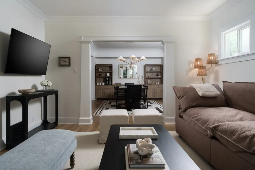 The Auburn Hideaway - Wauwatosa Retreat - Image 1