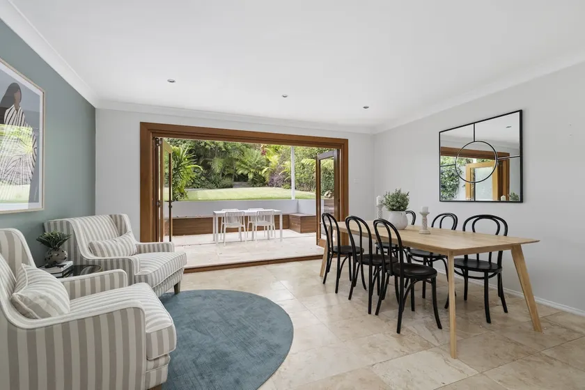 Spacious 3-Bed Duplex in Leafy Seaforth - Image 1