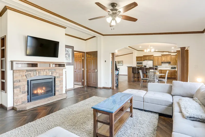 Fish & Relax Fireside: Mink Lake Retreat! - Image 1
