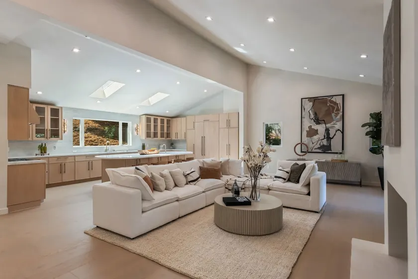 Casa Eleanora by Oraklus - Image 1