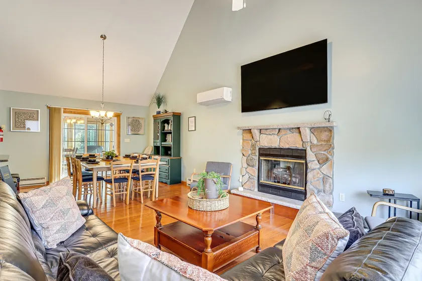 Pocono Family Getaway | Game Room, Sleeps 12 - Image 1