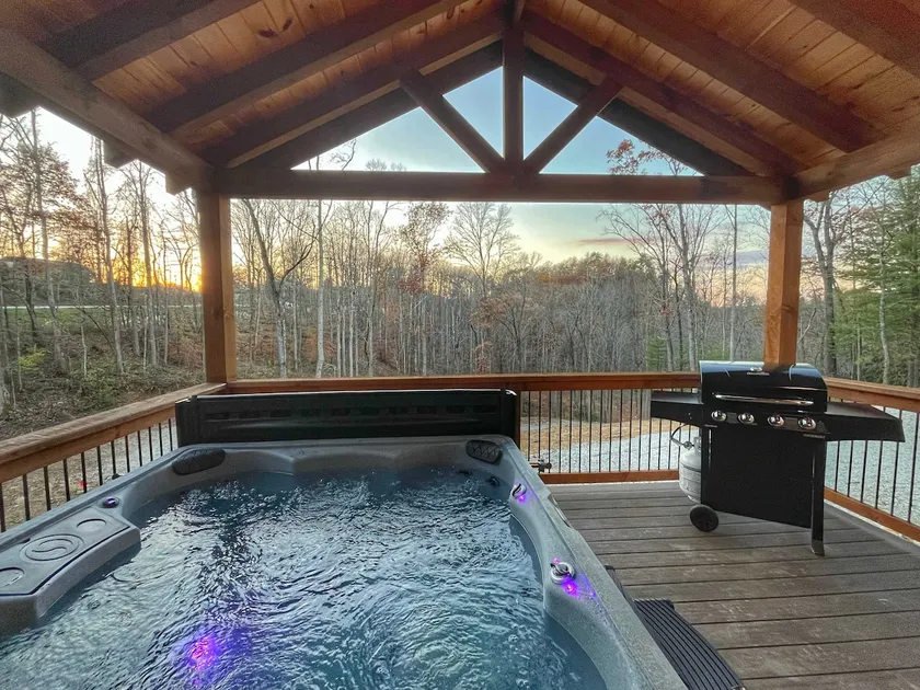 Twin Peaks - RRG Condominium w Hot Tub - Image 1