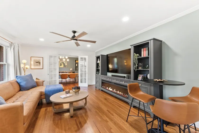 5BR Buckhead Oasis | 4 Kings, Gazebo, Games, Train - Image 1