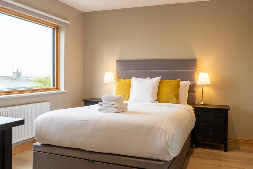 GuestReady - Quiet Retreat in Suburbs - Image 1