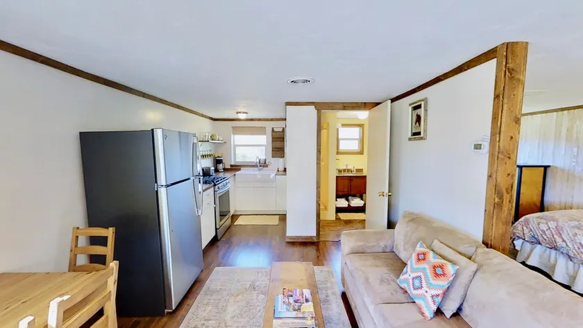 Pack Creek - Creekside West, Economy and Comfort - Image 1