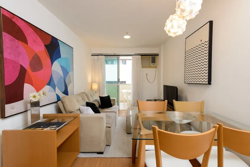 Flat w/ Daily Cleaning and Parking – LB507 - Image 1