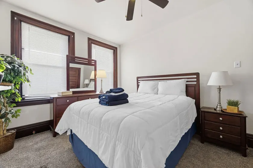 Comfortable Apartment - 2 Bedroom Easy City Access - Image 1