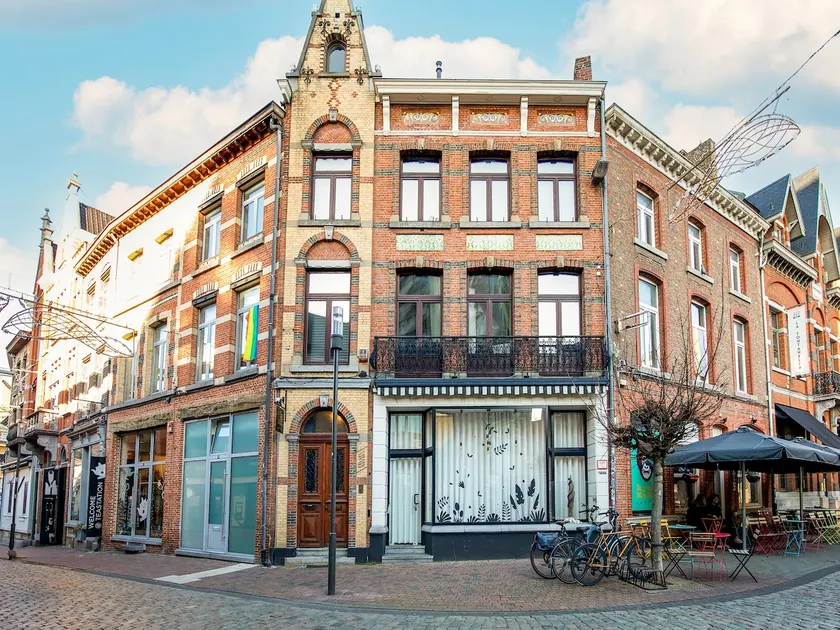 Spacious vacation home in the heart of Hasselt - Image 1