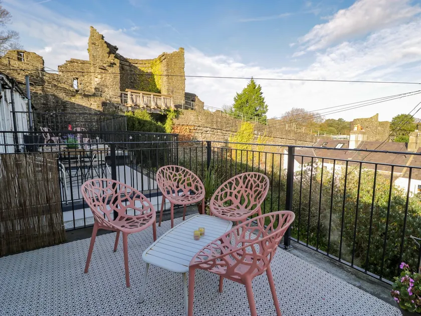 7 Watkin Street - Image 1