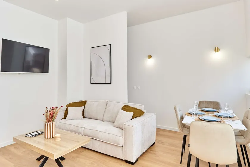 Charming AC apartment - Buttes Chaumont Park - Image 1