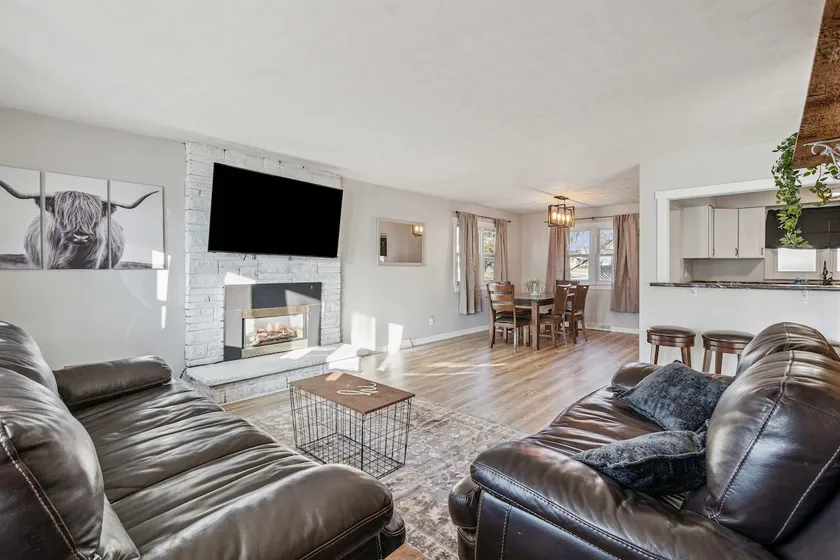 Central Davenport Modern 3BR - Image 1