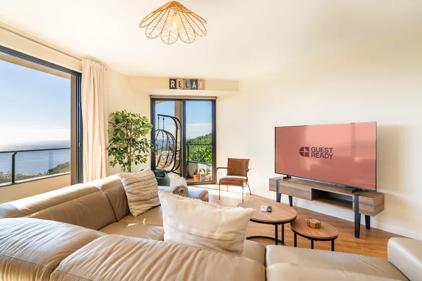 GuestReady - Seaview Escape - Image 1