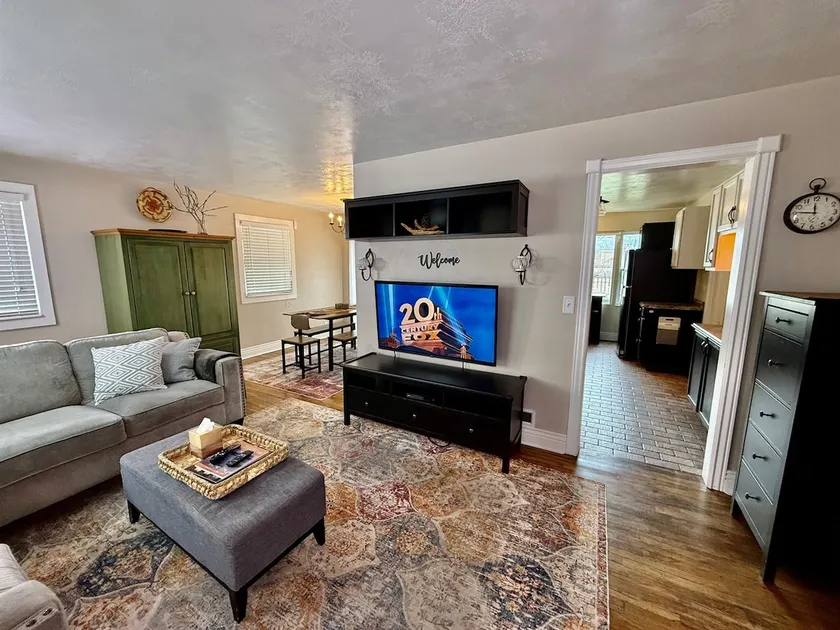 Garden Cottage | Close to SLC - Image 1