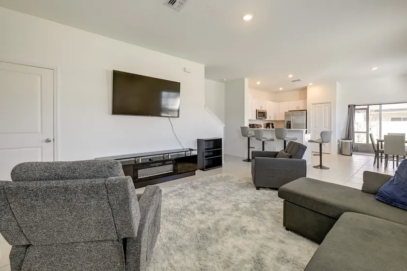 Newly Built Townhome 8 Mi to Manatee Viewing Ctr! - Image 1