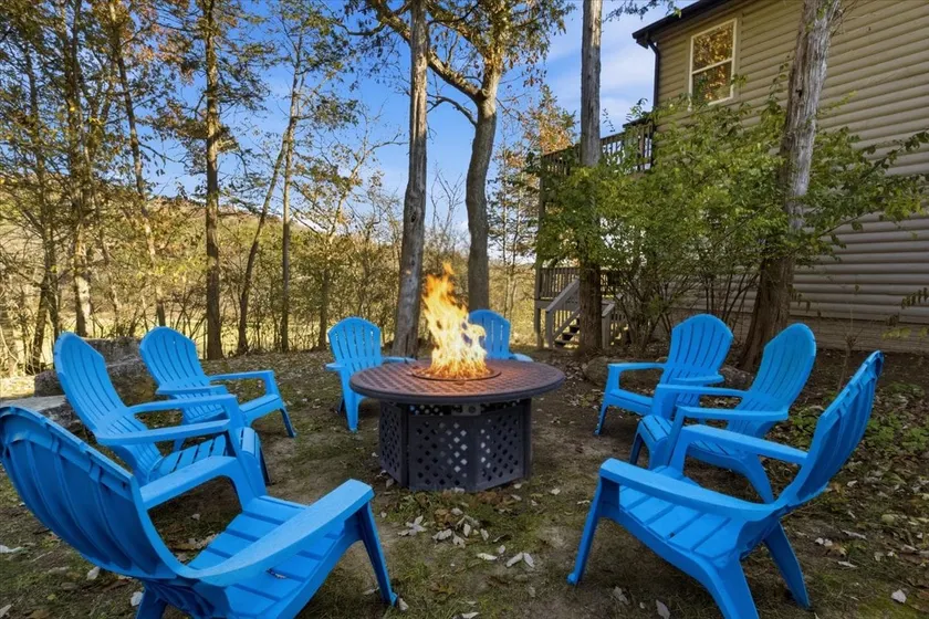 Old Kinderhook 2 Decks, Firepit, Kid & Pet Friendly Golf Retreat - Image 1
