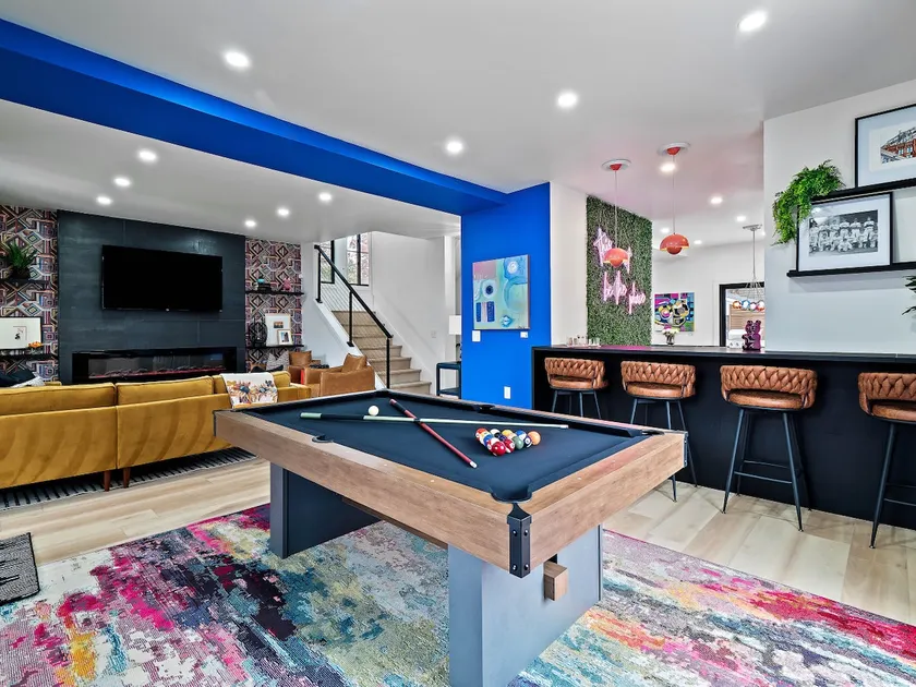 PoolTable - Hot Tub - FirePit - Games - Bunk Slide - Wet Bar - Image 1
