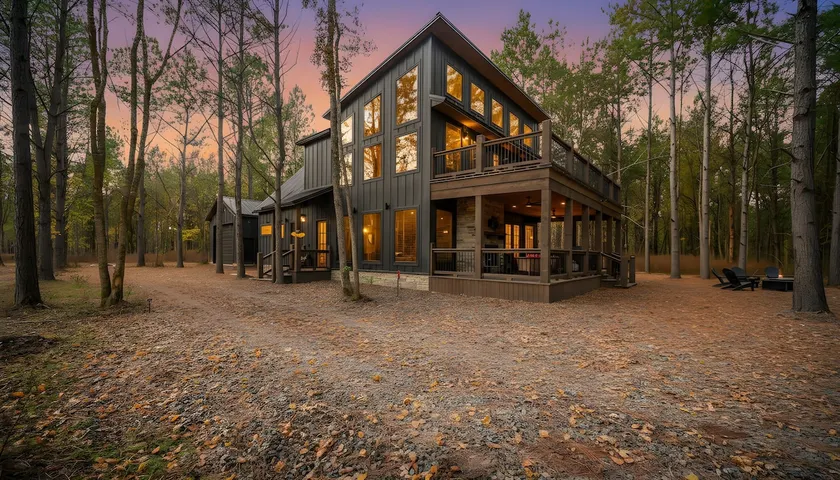 River Fork Retreat: Hot Tub, Resort Pool - Image 1