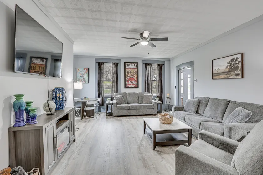 5 Mi to The Wilds: Spacious Family Hub, Game Room! - Image 1