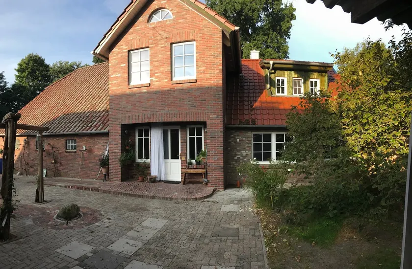 Holiday home at the end of the world - Image 1