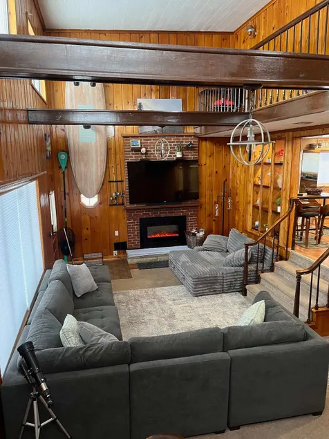 Wixom LakeHaus - Image 1