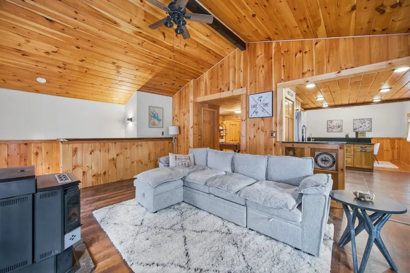 Group Cabin Near Gunstock & Lake Winnipesaukee - Image 1