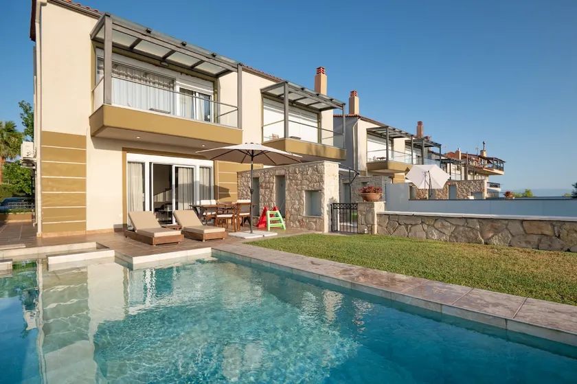 Villa Tria - Image 1