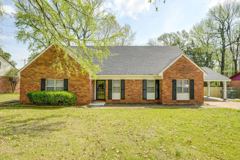 Memphis Vacation Rental - Walk to Graceland! - Image 1