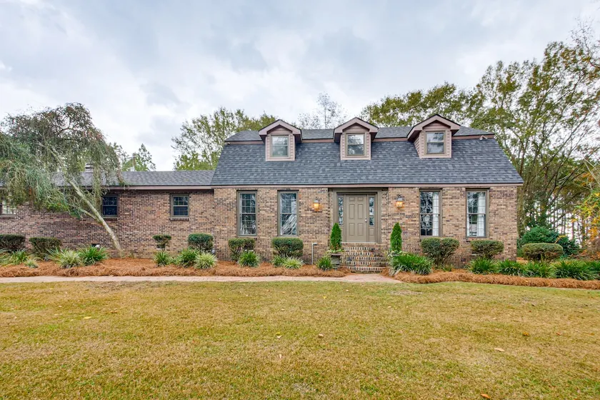 Fishing Ponds: Peaceful Tifton Getaway - Image 1