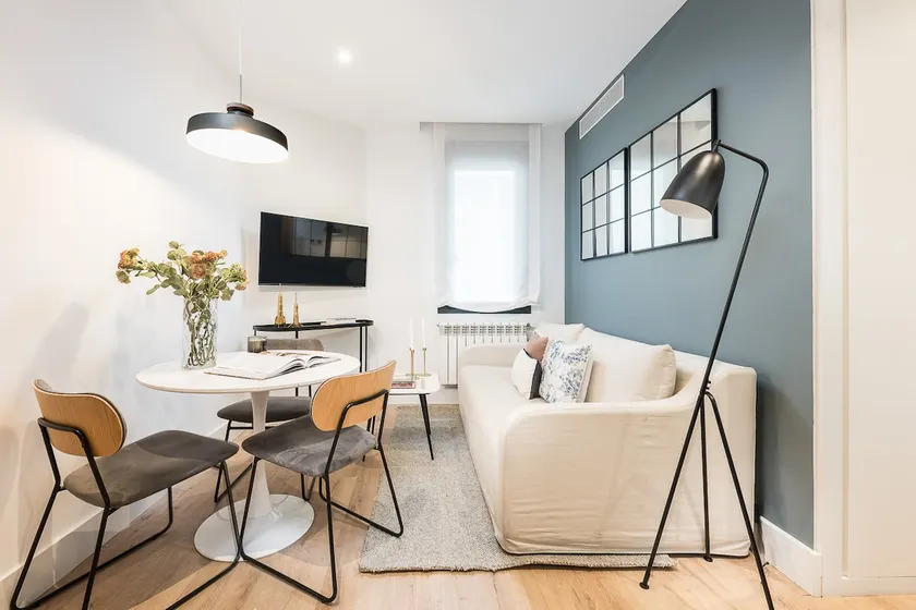 Homeclub| Designer Flat Near Retiro + Rooftop - Image 1